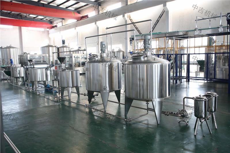 張家港市中吉機(jī)械 您的專業(yè)果汁飲料灌裝包裝解決方案提供商